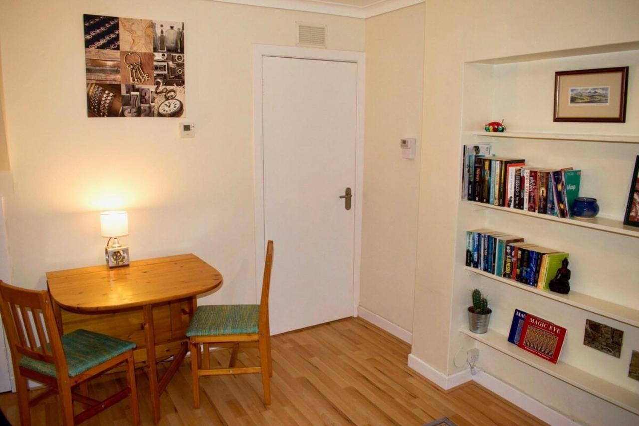 אדינבורו Welcoming And Homely 2 Bed In Central Location מראה חיצוני תמונה